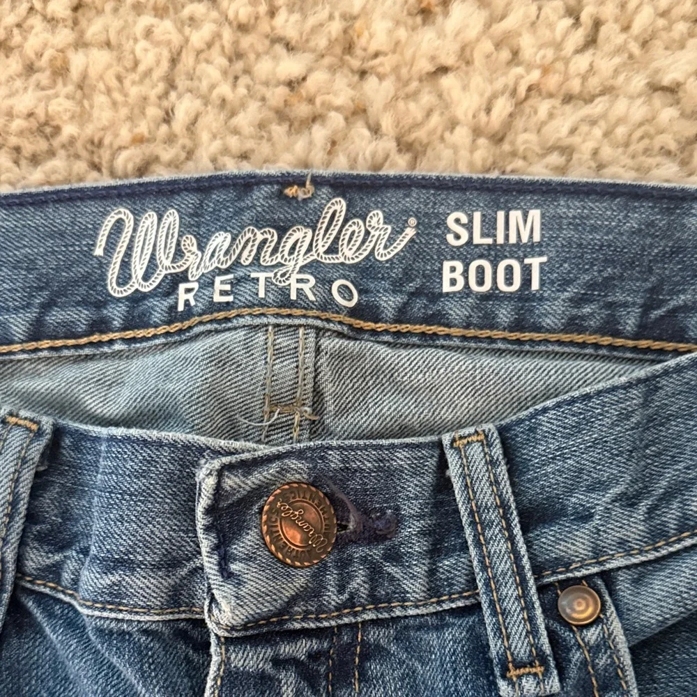 Wrangler retro Men's Slim boot Denim Jeans - Picture 2 of 4